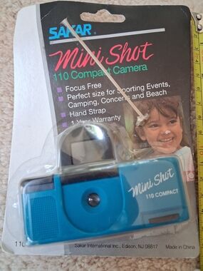 The Sakar Mini Shot 110 Compact Camera - Bright Blue